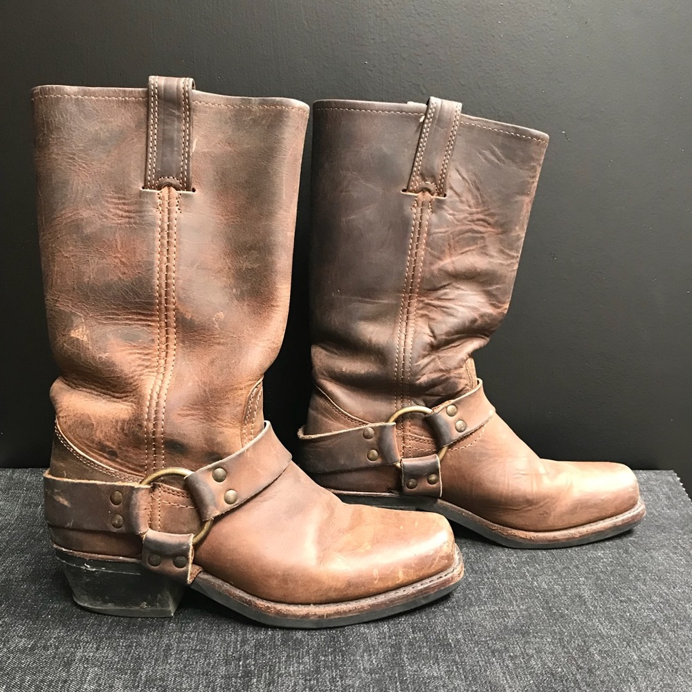 Frye Harness 12 R Boots Size 6.5